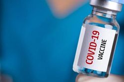 Bộ Y tế cảnh báo trách nhiệm của 4 tỉnh, thành không dùng hết vaccine COVID-19