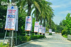 Hoàn thành những công việc cuối cùng cho sự kiện Diễn đàn Đầu tư Đà Nẵng 2022