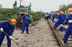 Phê duyệt Khung chính sách bồi thường, tái định cư Dự án nâng cấp đoạn đường sắt Hà Nội – Vinh