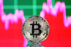 Bitcoin có thể xuống thấp hơn 13.000 USD