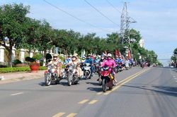 Đức Trọng ra quân hưởng ứng Tháng hành động phòng chống ma túy