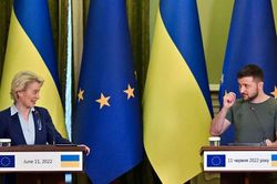 'Dấu ấn lịch sử' khi Ukraine trở thành ứng viên EU