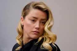 Tình hình tài chính của Amber Heard sau vụ kiện với Johnny Depp