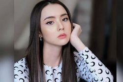 Báo tin mua được nhà 5 tỷ trên nhóm chat chị em dâu trong họ, nào ngờ các chị 'phán' một câu khiến tôi điếng người