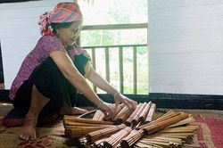 Đũa truyền thống của người Tày