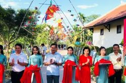 Văn hóa - Nghệ thuật Tác giả - Tác phẩm Nhiều tác phẩm ảnh của nhà báo, nhiếp ảnh gia tham gia triển lãm tại 'Chợ quê ngày hội'