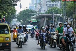 Có nên cho các phương tiện khác đi chung làn với xe buýt BRT?