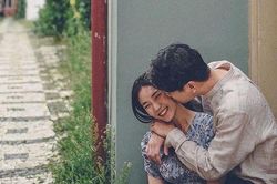 Sau cuộc cãi nhau dữ dội của bạn gái tôi với anh hàng xóm, tôi lén lút chuyển phòng trọ trong đêm, ngờ đâu lại gặp chuyện oái oăm