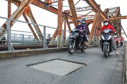 Lập tổ chuyên gia hỗ trợ nghiên cứu, cải tạo cầu Long Biên