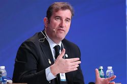 CEO Man City: 'Real Madrid vô địch C1 nhờ may mắn'