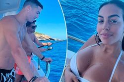 'Bỏng mắt' với thân hình gợi cảm của bạn gái Cristiano Ronaldo