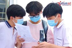 Hà Nội không thu bất cứ khoản nào khi học sinh lớp 10 nhập học