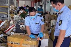 Xử lý nghiêm hành vi bao che, tiếp tay, bảo kê cho buôn lậu qua thương mại điện tử