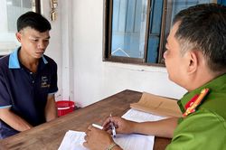 Người phụ nữ tử vong do bị chồng siết cổ bằng dây thừng