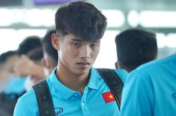 U19 Việt Nam đến Indonesia sau 19 tiếng
