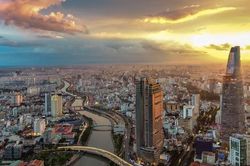 Việt Nam được dự báo sẽ tăng trưởng GDP cao gấp đôi so với Thái Lan trong năm 2022