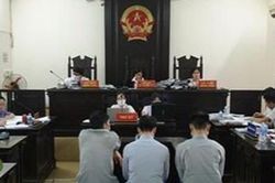 Vụ sập giàn giáo khiến 4 người tử vong: Đề nghị mức án với các bị cáo