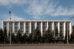 Chính phủ Bulgaria thông báo trục xuất 70 nhà ngoại giao Nga