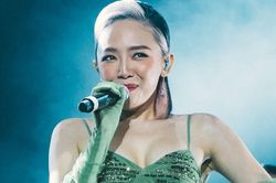 Được yêu cầu hát nhạc buồn nhưng lại remix, câu trả lời của Tóc Tiên khiến ai nấy cũng đều gật gù!