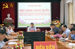 Phát huy tốt vai trò của già làng, trưởng bản, người có uy tín trong cộng đồng