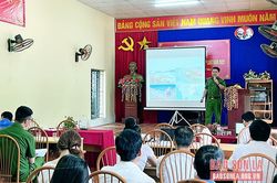 Ban Tuyên giáo Tỉnh ủy tuyên truyền phổ biến giáo dục pháp luật tại xã Chiềng Mai
