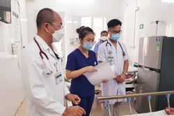 Hà Nội: Hàng chục trường hợp đi du lịch, công tác phía Nam về mắc sốt xuất huyết nặng