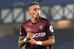 Raphinha có gì khiến Chelsea, Barcelona và Arsenal đều thèm muốn?