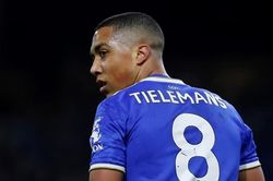 Chuyển nhượng 30/6: MU quay lại với Tielemans, Chelsea quyết mua Koulibaly