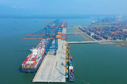 TP. HCM kiến nghị đầu tư siêu cảng có thể tiếp nhận tàu container trọng tải lớn nhất thế giới