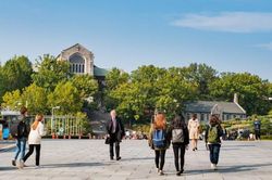 Seoul vươn lên chiếm vị trí thành phố tốt thứ hai thế giới về du học