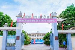 Khởi tố nguyên Hiệu trưởng 1 trường THPT ở Hải Phòng