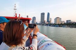 Khu vực dịch vụ là trụ đỡ chính cho kinh tế Đà Nẵng phát triển