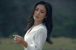 Vừa mới 'comeback' bằng MV 'triệu view', Văn Mai Hương bất ngờ tiết lộ một nỗi sợ