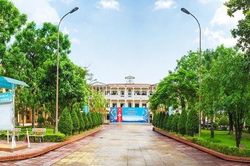 Khởi tố Hiệu trưởng 'xin thôi điều hành nhà trường' ở Hải Phòng