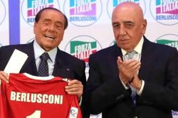 Góc Anh Ngọc: Cuộc chiến cuối cùng của Berlusconi