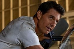 Top Gun: Maverick của Tom Cruise đạt doanh thu 1 tỷ euro