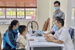 Ngành y tế Lào Cai sẽ sớm khắc phục tình trạng thiếu thuốc, thiết bị, vật tư y tế