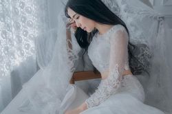 Đau khổ vì hôn phu đột ngột hủy cưới