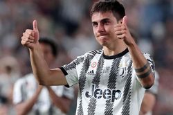 Chuyển nhượng 2/7: Chelsea muốn chiêu mộ De Jong. MU liên hệ với Dybala