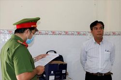 An Giang: Gây thiệt hại hơn 2 tỷ đồng, 2 nguyên lãnh đạo Quỹ tín dụng nhân dân Phú Hòa bị khởi tố