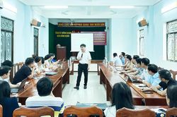 Bồi dưỡng kiến thức chuyển đổi số cho 36 nhà báo, phóng viên