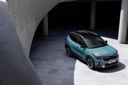 Kia Seltos facelift ra mắt với đèn mới và cabin nâng cấp