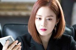 Em chồng kết hôn, tôi định cho 200 triệu, mẹ chồng gọi một cuộc điện thoại, tôi quyết định không cho 1 xu