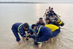 Rủ nhau đi tắm hồ, 3 thanh, thiếu niên đuối nước