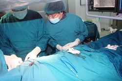 Bệnh viện Đa khoa Quảng Trịphẫu thuật thành công 2 ca đặt máy tạo nhịp tái đồng bộ cơ tim miễn phí