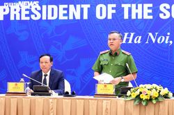 Tội phạm về kinh tế, tham nhũng bình đẳng như nhau khi xét đặc xá