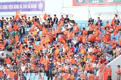 V-League bắt đầu đáng xem