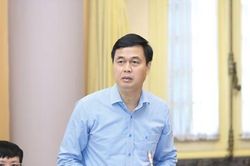 Xem xét khen thưởng, nếu thực hiện đúng quy định sẽ hạn chế được câu chuyện buồn như Việt Á