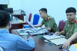 Phát hiện thiết bị công nghệ siêu nhỏ để gian lận thi cử