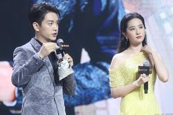 Lộ bằng chứng Lưu Diệc Phi và Trần Hiểu cố tình tránh mặt nhau hậu lùm xùm với Trần Nghiên Hy